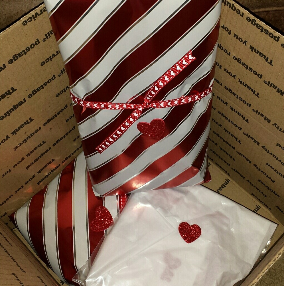 Posh Shipment Happy! Happy!